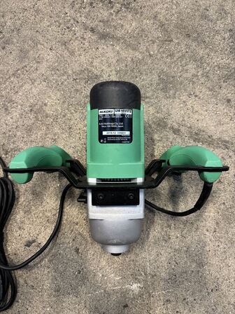 Røremaskine, HiKOKI UM16VST2 1600W