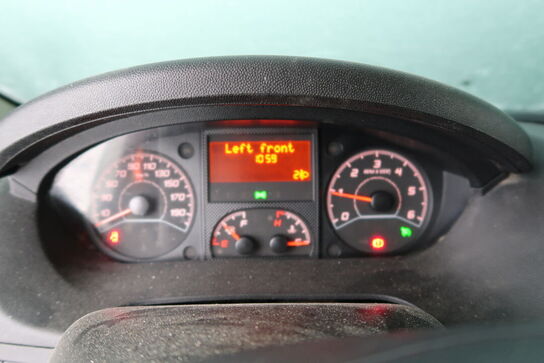 Varebil CITROEN Jumper 2,2 Kassevogn