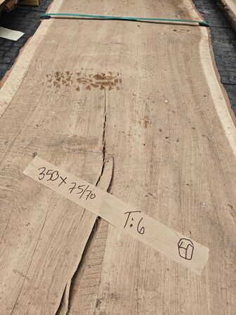 1 stk. Egetræsplanke str. 350 x 75 x 6