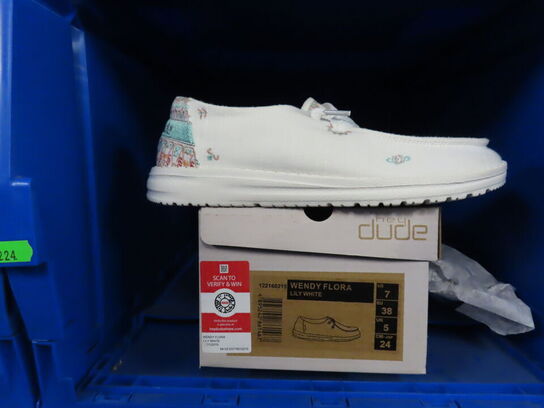 Sko - HEY DUDE - Str. 38