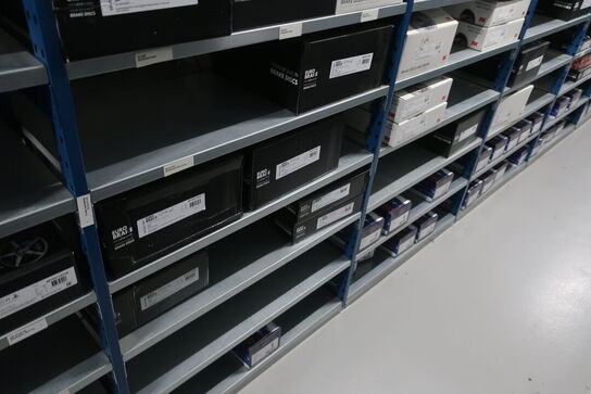 30 fag lagerreoler med indhold