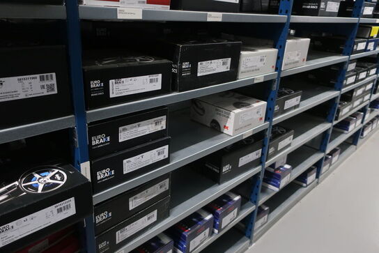 30 fag lagerreoler med indhold