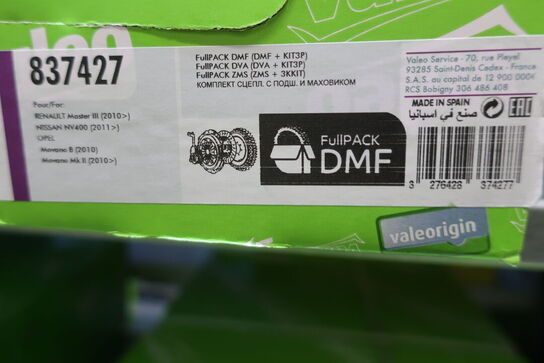 26 fag lagerreoler med indhold