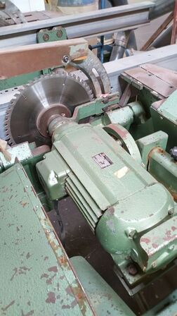 Dobbelt formatsav med kip på klinger op til 45 gr. RÜCO