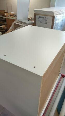 4 stk. usamlet underskabe H: 70,4 x B: 80 x D: 58,1