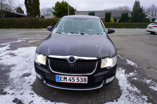 Personbil SKODA Superb 2.0 TDI Aut. (Momsfri)