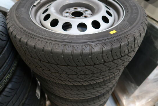 4 stk. fælge med dæk DUNLOP 225/55 R 17 C