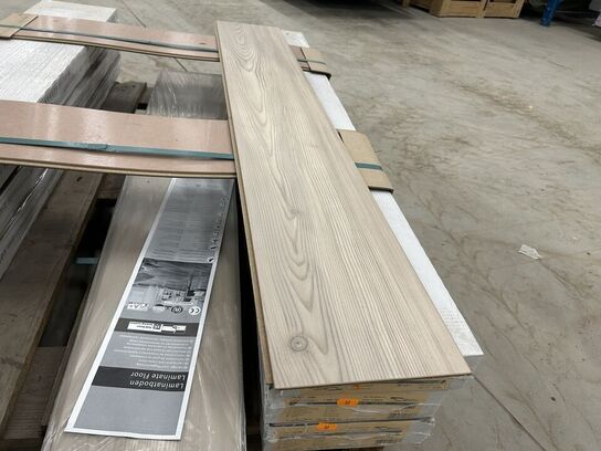 Haro Laminatgulv Pine Florence  15m2