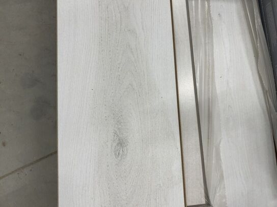 Haro Laminat Oak Emilia White 18m2