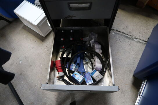 Værktøjsvogn med div. Værktøj