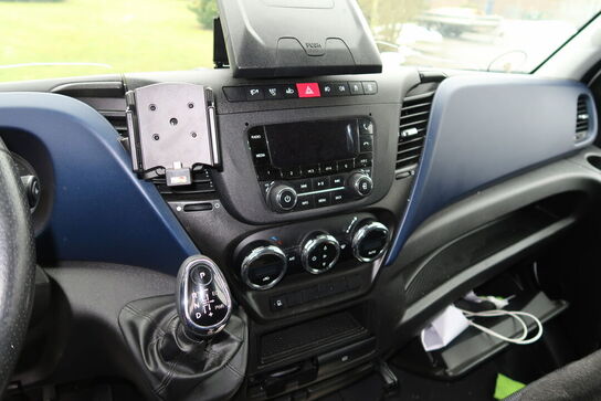 Varebil IVECO 35s18 3,0d Wb4100 Aut.