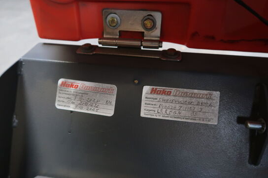 Ride-on fejemaskine HAKO SWEEPMASTER B800 R