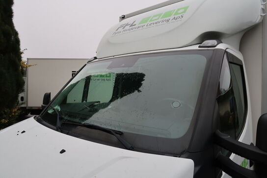 Varebil IVECO 35s18 3,0d Wb4100 Aut.