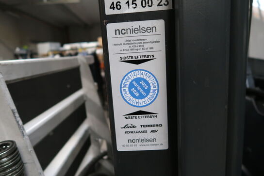 El-Gaffeltruck LINDE E 16H-01 med specialgrab