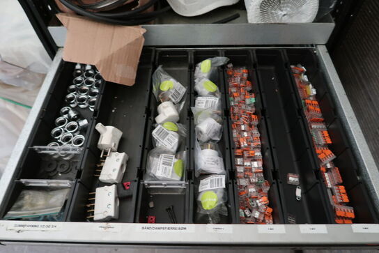 Varebil IVECO 35s18 3,0d Wb4100 Aut.