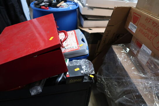 Værktøjsvogn med div. Værktøj