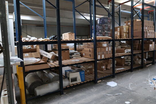 9 fag lagerreoler uden indhold