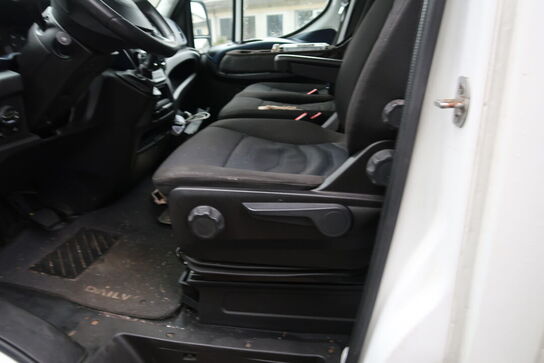 Varebil IVECO 35s18 3,0d Wb4100 Aut.