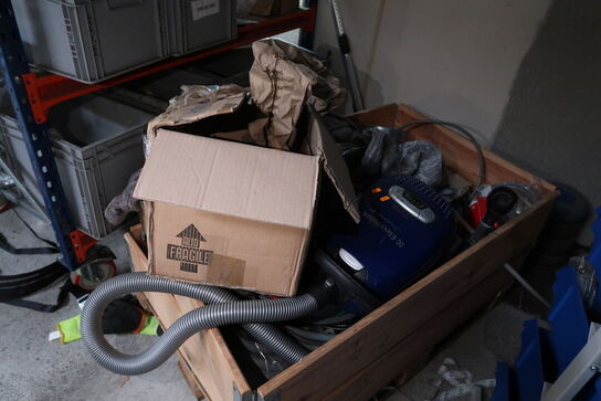 Palle med div. Værktøj, støvsuger ELECTROLUX Ultraone