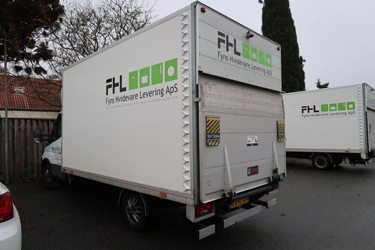 Varebil IVECO 35s18 3,0d Wb4100 Aut.