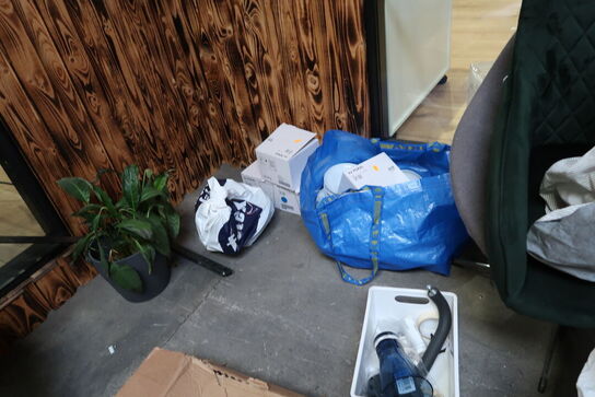 Div. Møbler, brugsting m.m.