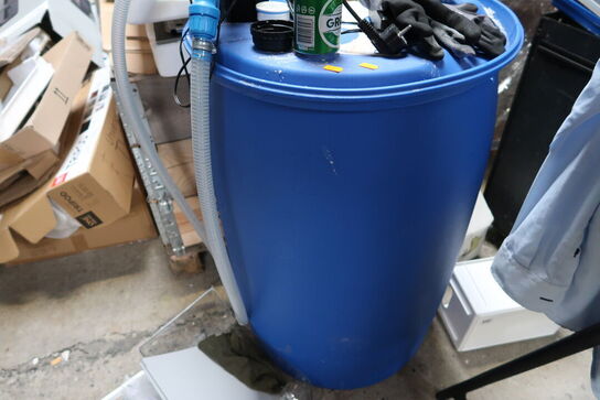 Tønde med pumpe KABI Multi Pump