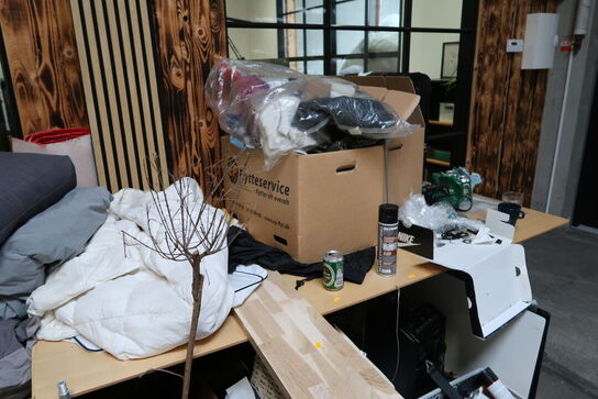 Div. Møbler, brugsting m.m.