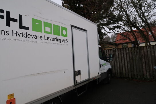 Varebil IVECO 35s18 3,0d Wb4100 Aut.