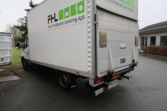 Varebil IVECO 35s18 3,0d Wb4100 Aut.