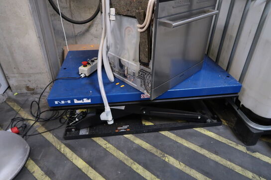 Saksløftebord NH HANDLING