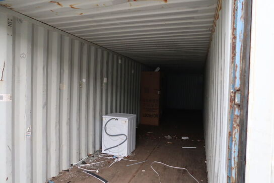 40 fods container med indhold