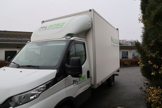 Varebil IVECO 35s18 3,0d Wb4100 Aut.