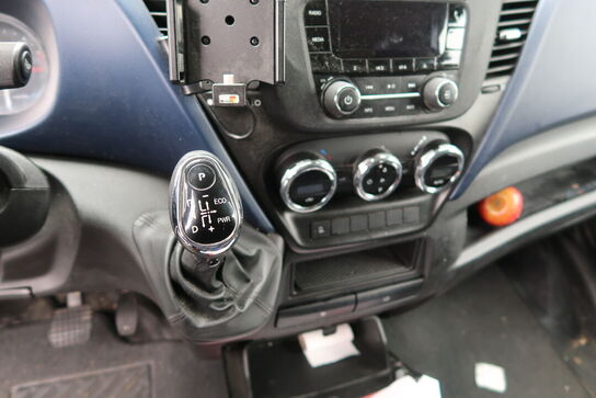 Varebil IVECO 35s18 3,0d Wb4100 Aut.