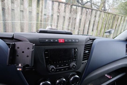 Varebil IVECO 35s18 3,0d Wb4100 Aut.