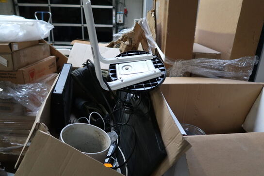 Palle med div. Elektronik og reservedele MIELE m.fl.