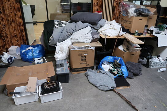 Div. Møbler, brugsting m.m.