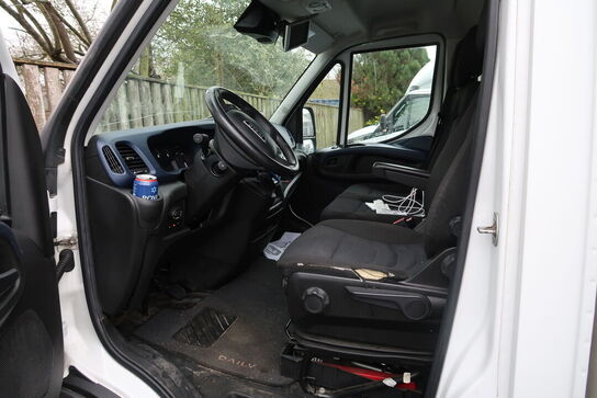 Varebil IVECO 35s18 3,0d Wb4100 Aut.