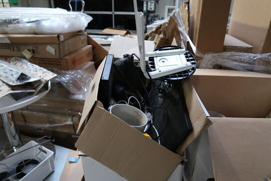 Palle med div. Elektronik og reservedele MIELE m.fl.