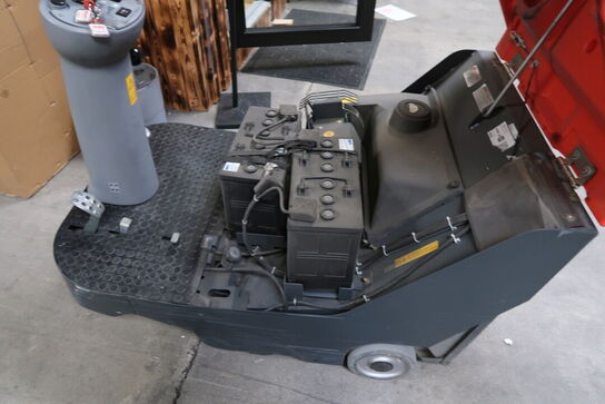 Ride-on fejemaskine HAKO SWEEPMASTER B800 R