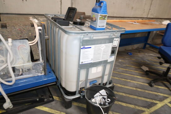 Palletanke med opvaskemiddel