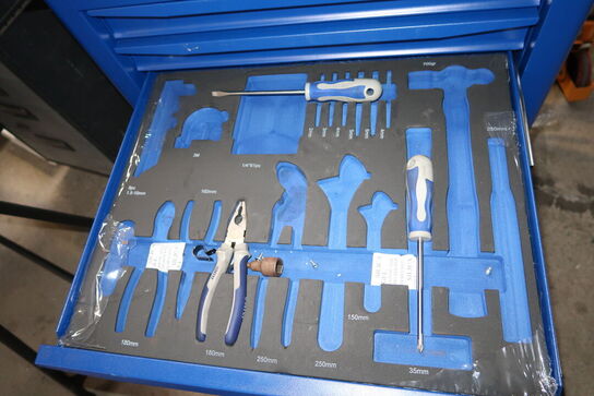 Værktøjsvogn RIMO med div. Værktøj