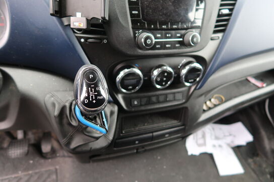 Varebil IVECO 35s18 3,0d Wb4100 Aut.