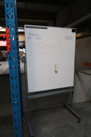 Whiteboard på stativ