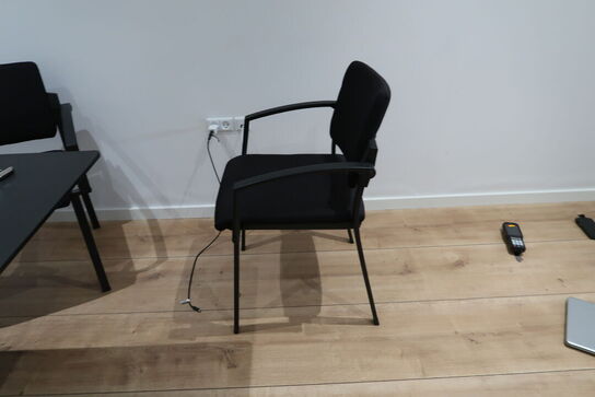 Mødebord med 11 stk. mødestole