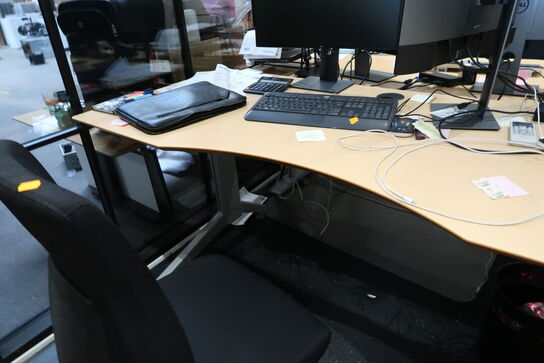 El. hæve/sænke skrivebord uden indhold med kontorstol