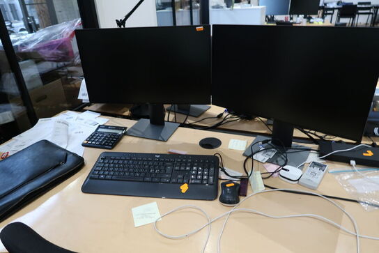 2 stk. computerskærme DELL U2419H, tastatur, mus, dockingstation DELL