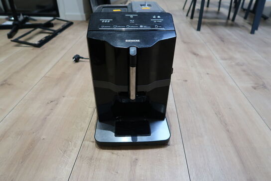Espressomaskine SIEMENS EQ.3 S100