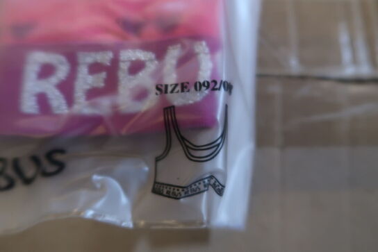 Ca. 150 stk. Rebus toppe