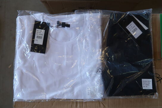 Ca. 110 dele Grovy T-Shrits & leggings