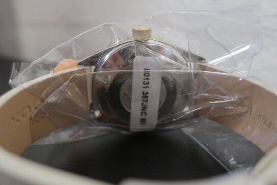 Dameur EDOX SkyDiver 38 mm.